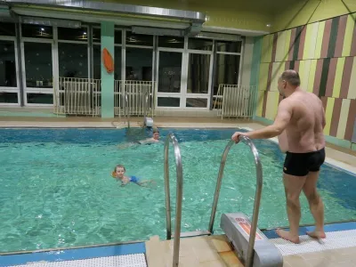 bazén ZŠ Sloup, fotografie 17